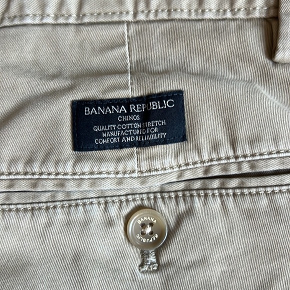 Banana Republic Fulton Chino’s 31w - Picture 3 of 7